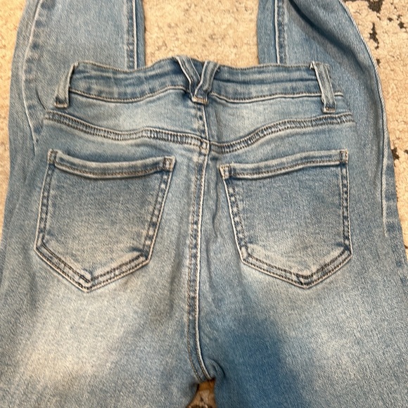 Light blue jeans with rips size 0/24 - Picture 3 of 4